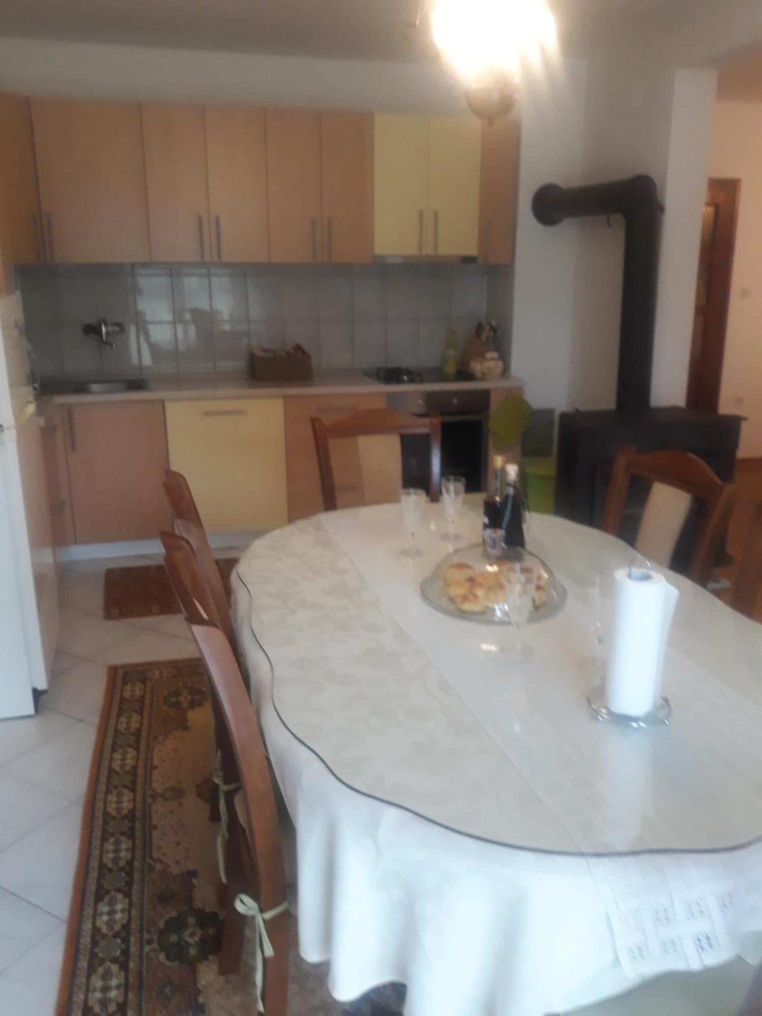 Apartman Lana Kijevo Exterior photo